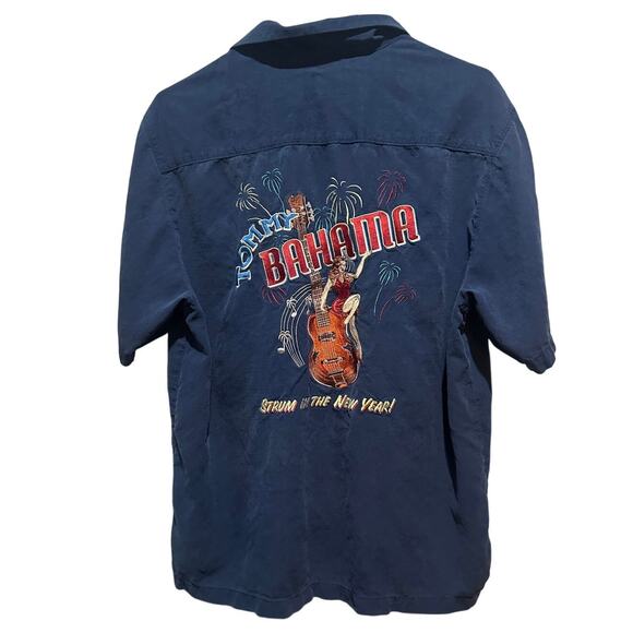 Vintage Tommy Bahama Shirt Embroidered “Strum in the New Year” Silk Blue Men’s M - Picture 2 of 7